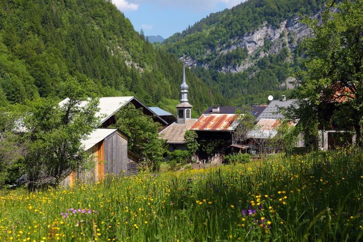 ​ Le hameau du Fay au printemps