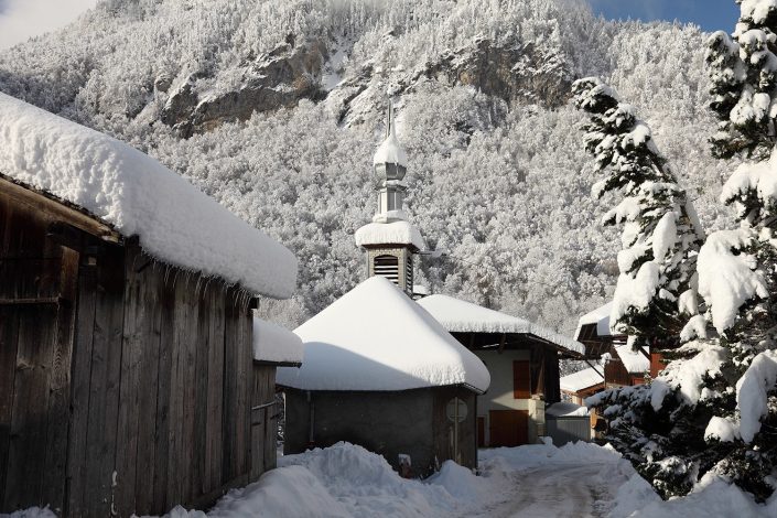 ​ La chapelle du Fay sous la neige